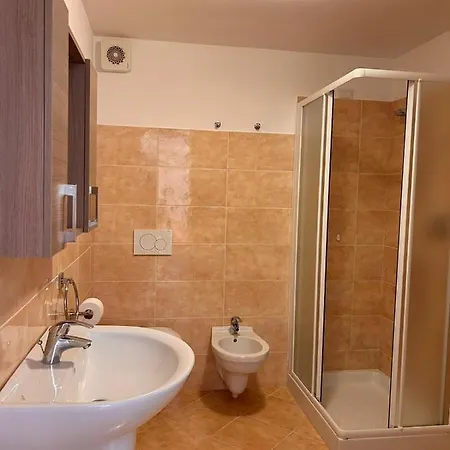 Tra Monti E 펜션 *