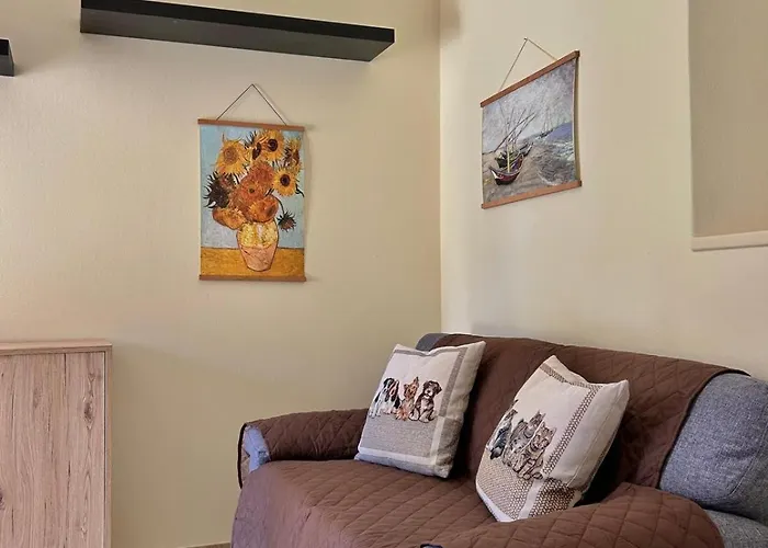 Tra Monti E Holiday home *